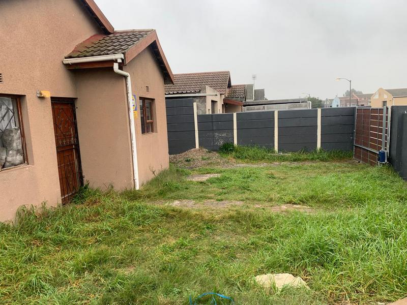 8 Bedroom Property for Sale in Heather Park Western Cape